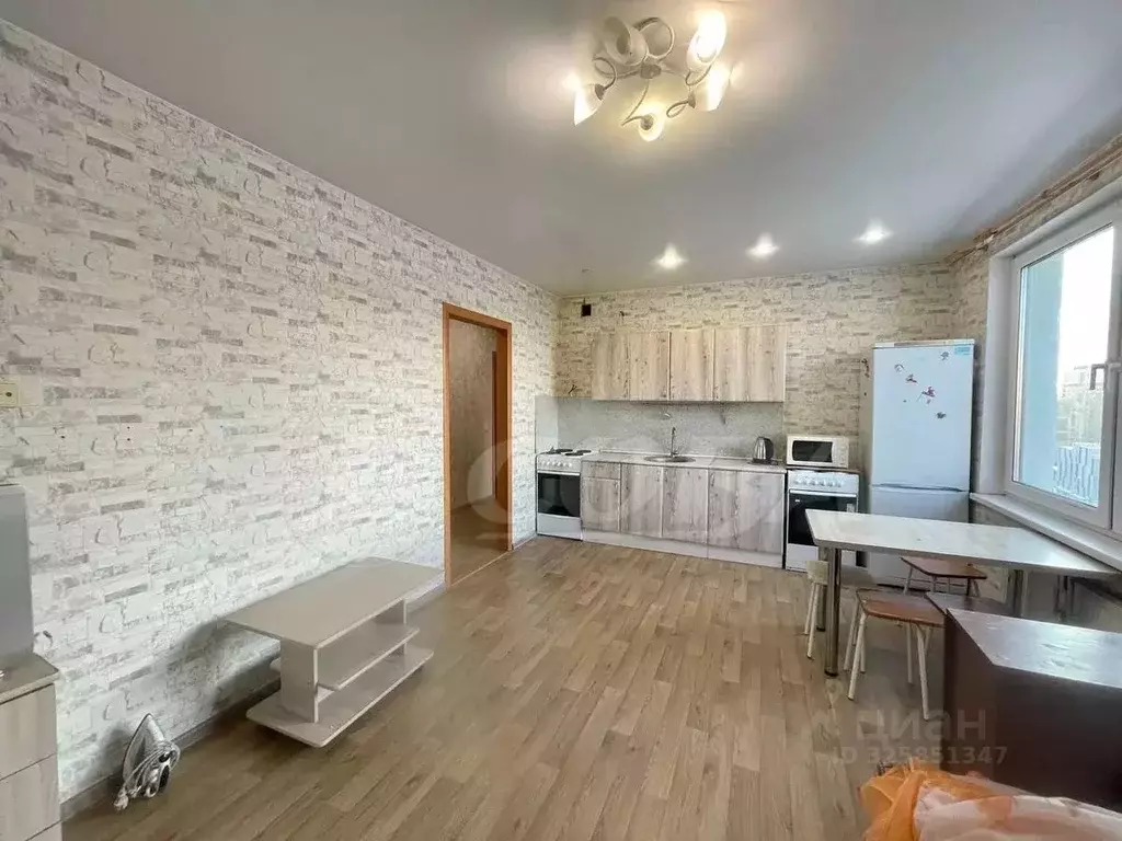 2-к кв. Тюменская область, Тюмень ул. Ю.-Р.Г. Эрвье, 32к1 (63.0 м) - Фото 1