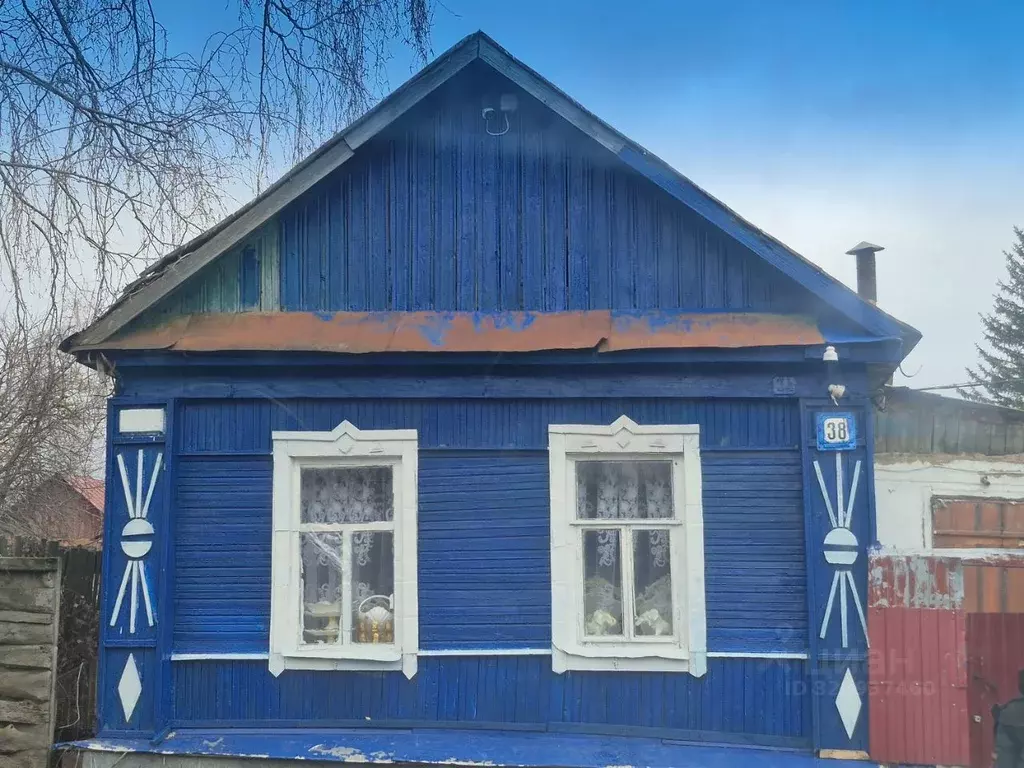 Дом в Саратовская область, Петровск ул. Мичурина, 38 (55 м) - Фото 1