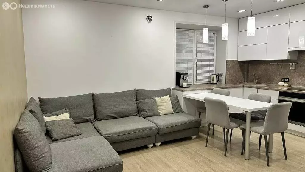 2-комнатная квартира: Тутаев, Комсомольская улица, 36А (55.8 м) - Фото 2