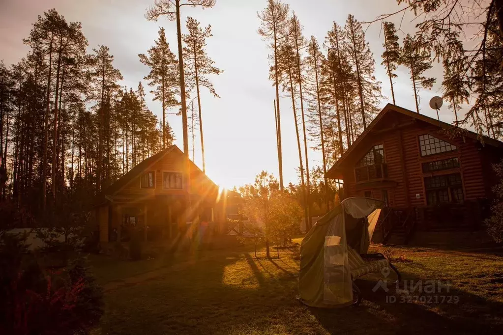 Дом в Ленинградская область, Выборгский район, Рощино пгт пер. ... - Фото 2