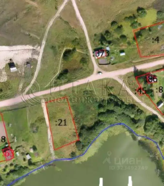 Участок в Ленинградская область, Подпорожское городское поселение, д. ... - Фото 2