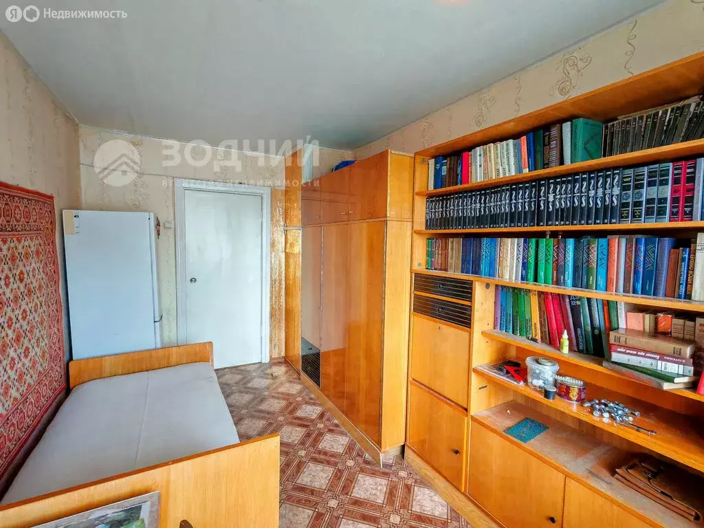 3-комнатная квартира: Канаш, микрорайон Восточный, 10 (57.5 м) - Фото 1