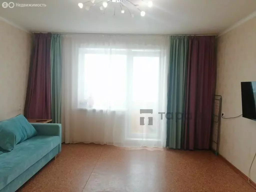 2-комнатная квартира: Чебаркуль, Электростальская улица, 32 (52 м) - Фото 1