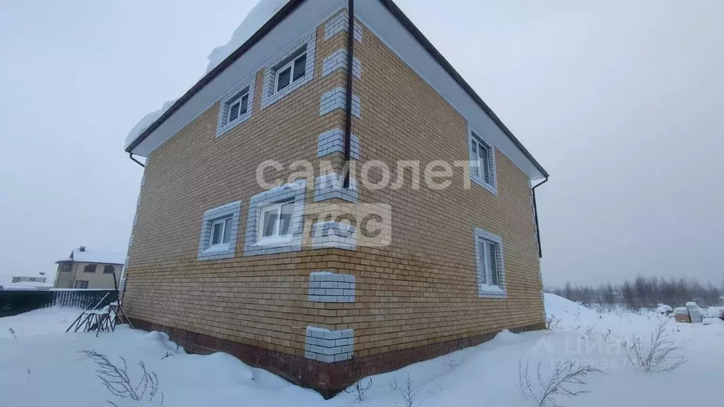 Дом в Марий Эл, Медведевский район, Руэмское с/пос, д. Рябинка пер. ... - Фото 1