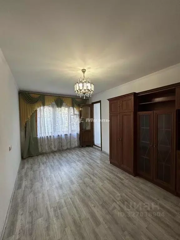 3-к кв. Крым, Симферополь ул. Лермонтова, 18 (62.3 м) - Фото 0