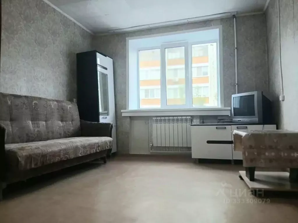 1-к кв. Татарстан, Зеленодольск Малая Красная ул., 1 (18.0 м) - Фото 1