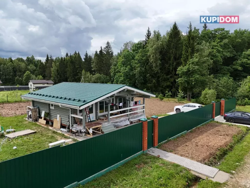 Дом в Калужская область, Жуковский район, Истье с/пос, Усадьба Грачи ... - Фото 0