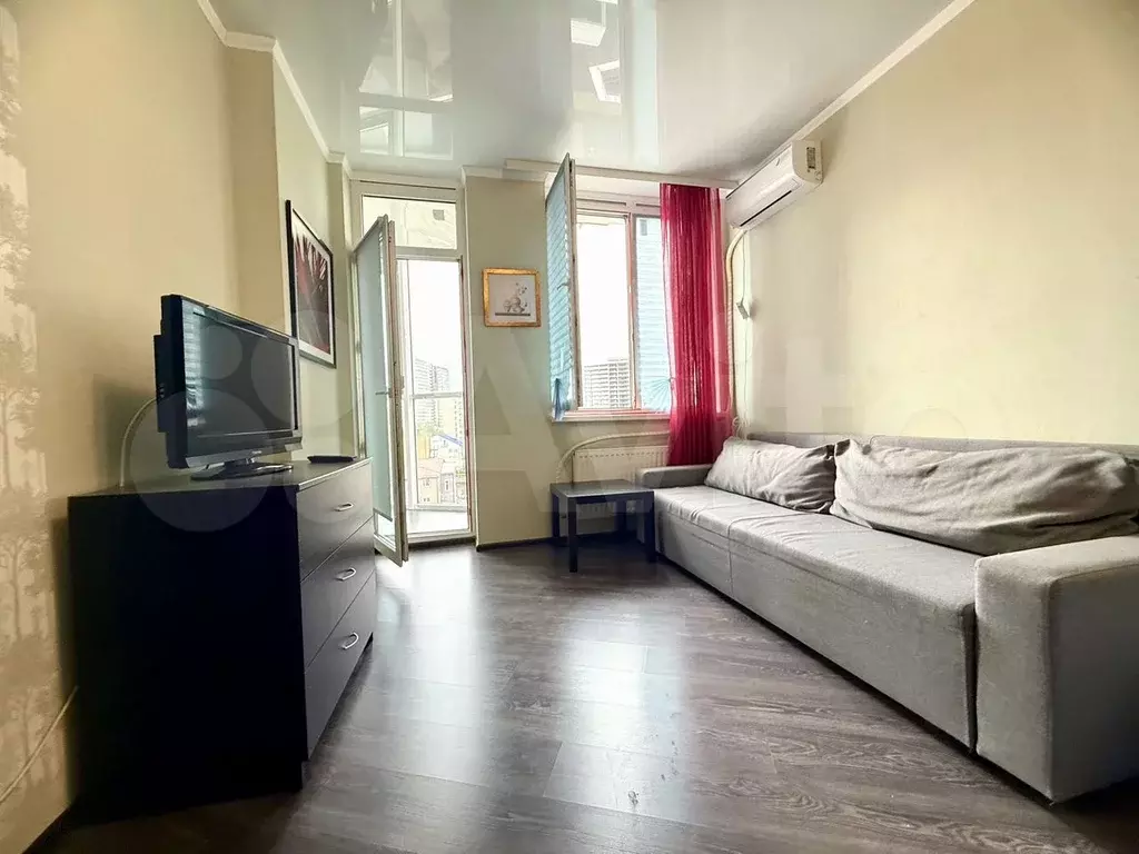 1-к. квартира, 46 м, 7/25 эт. - Фото 1