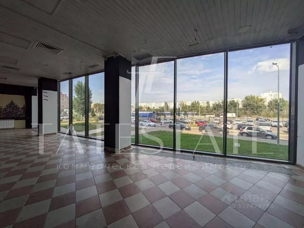 Помещение свободного назначения в Татарстан, Казань просп. Ямашева, ... - Фото 1