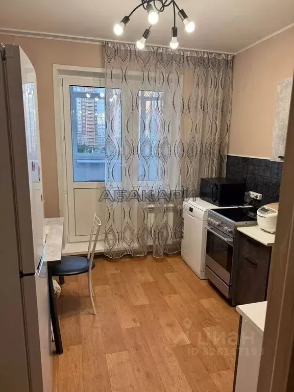 1-к кв. Красноярский край, Красноярск ул. Чернышевского, 118А (40.0 м) - Фото 2