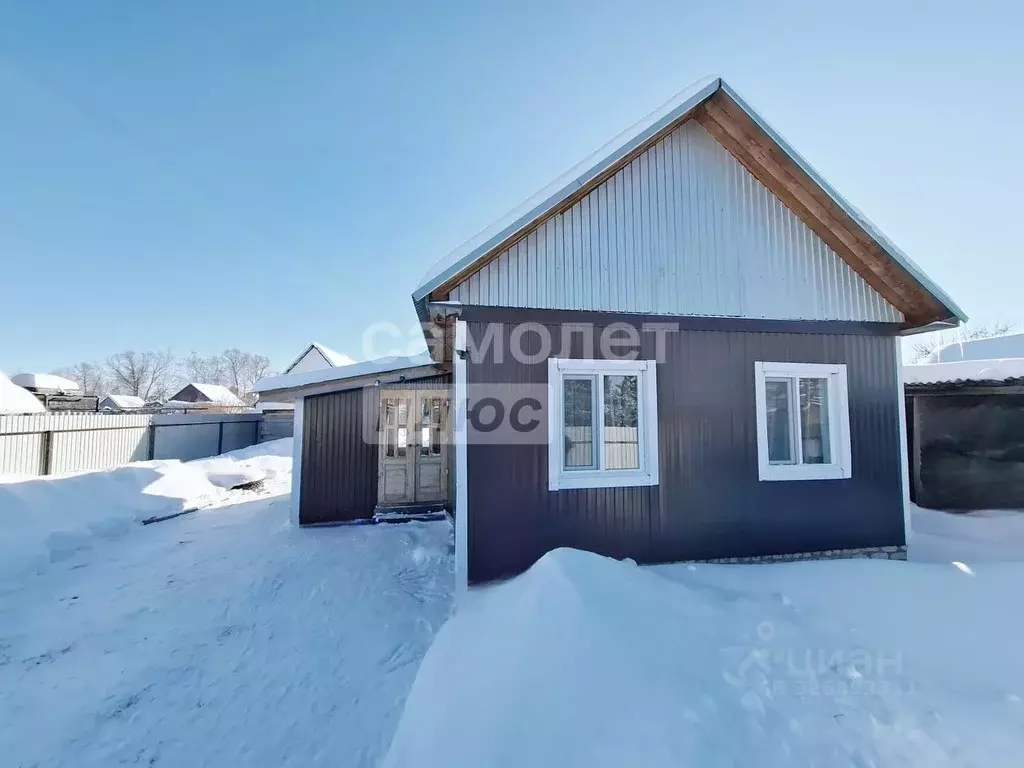 Дом в Самарская область, Кинель-Черкасский район, Кротовка с/пос, с. ... - Фото 1