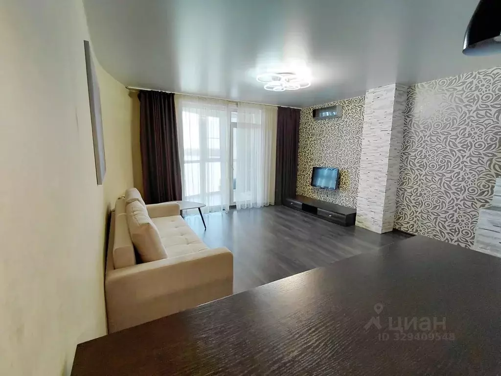 2-к кв. Алтайский край, Барнаул Приречная ул., 5 (80.0 м) - Фото 2