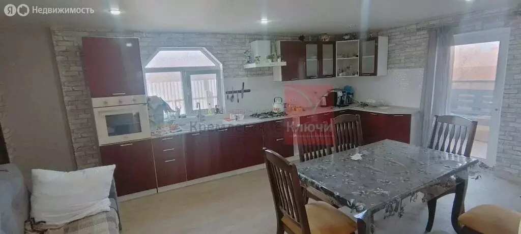 Дом в посёлок Кучугуры, Степная улица, 19 (182.3 м) - Фото 1