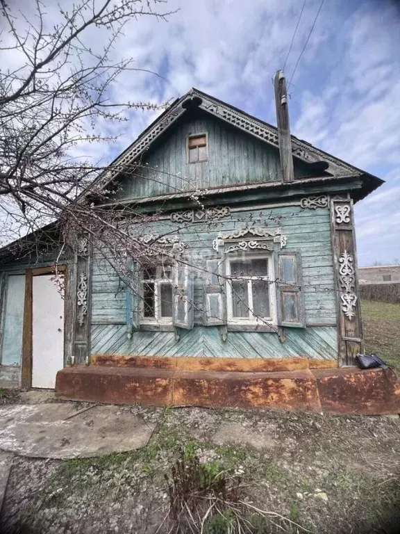 Дом в Саратовская область, Энгельс Водопроводная ул., 101 (60 м) - Фото 1