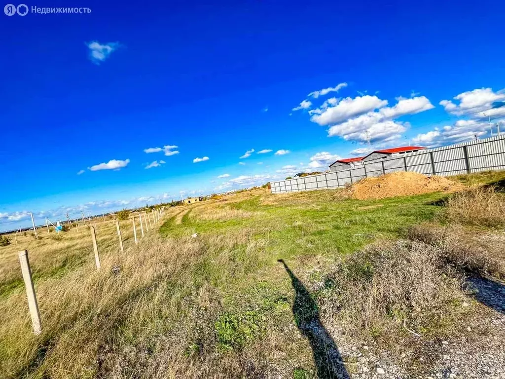 Участок в Мирное, улица Акъяр (7.93 м) - Фото 1