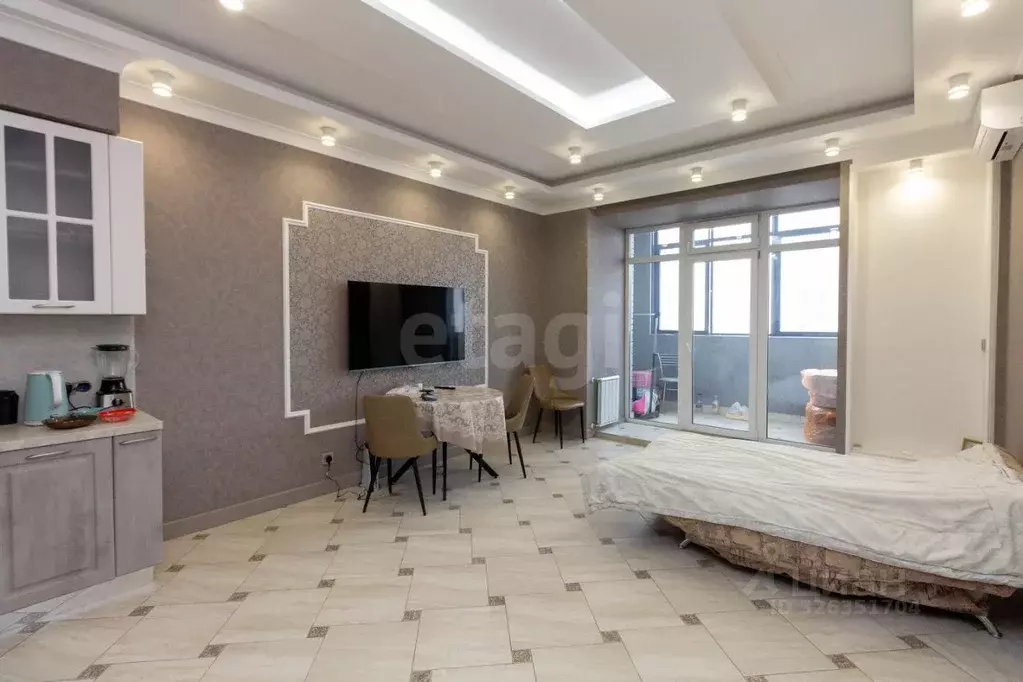 2-к кв. Красноярский край, Красноярск ул. Авиаторов, 21 (57.7 м) - Фото 1