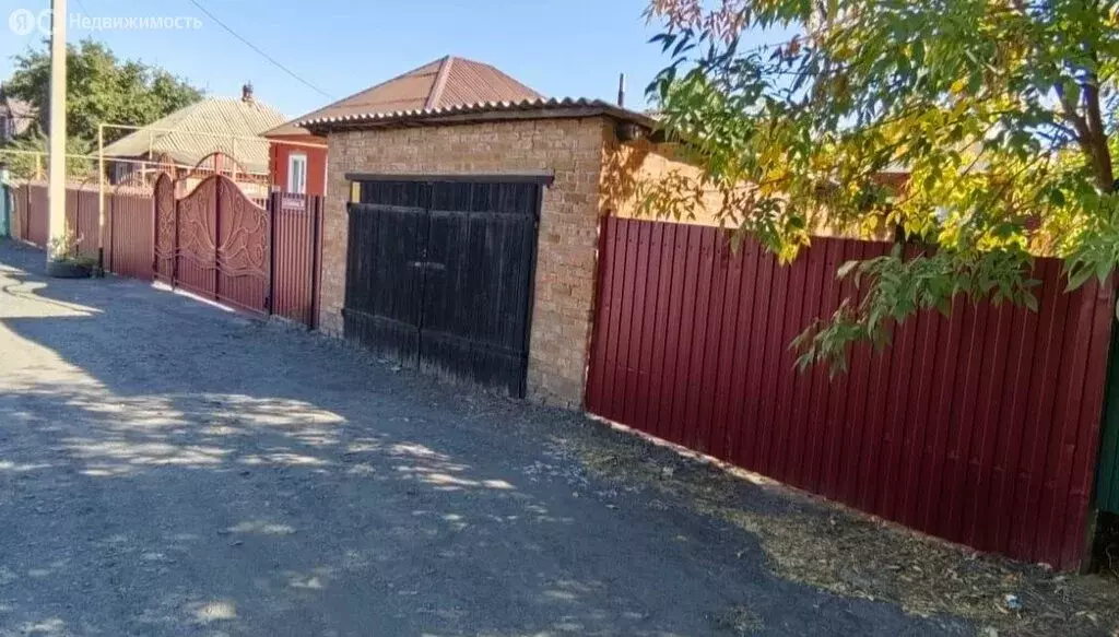 Дом в Новошахтинск, Сквозная улица, 18 (66.5 м) - Фото 0