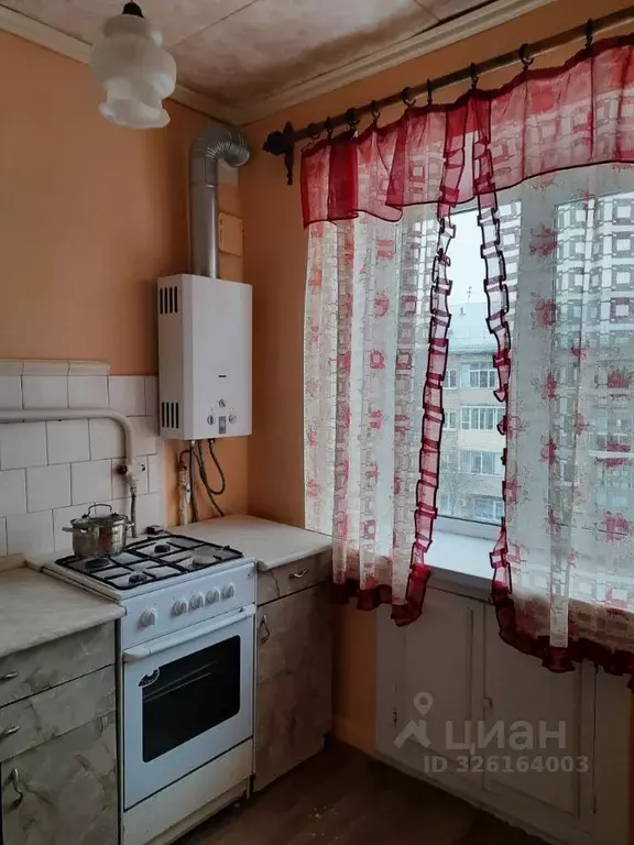 Студия Тульская область, Тула Новомосковская ул., 4 (28.0 м) - Фото 1