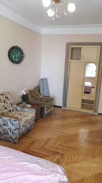 Дом в Крым, Евпатория ул. Горького, 16Г (100 м) - Фото 0