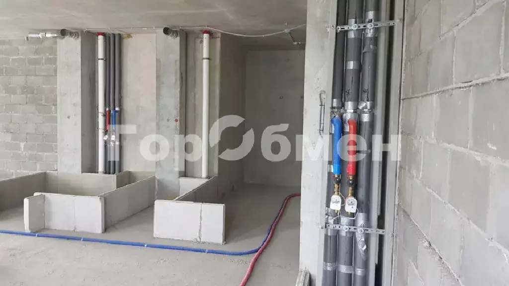 Продается 4-комнатная квартира - Фото 1