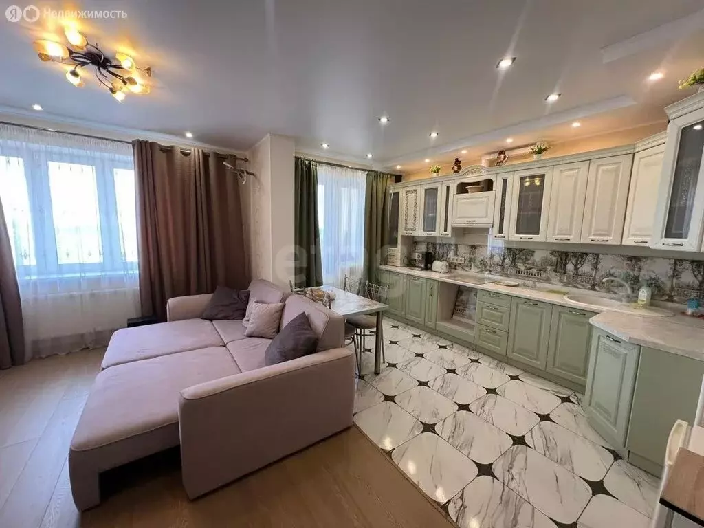 1-комнатная квартира: село Осиновая Гора, улица Аркадия Шипунова, 8 ... - Фото 1