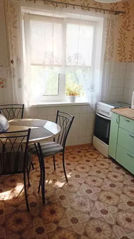 2-к кв. Челябинская область, Челябинск ул. Барбюса, 79А (43.0 м) - Фото 1