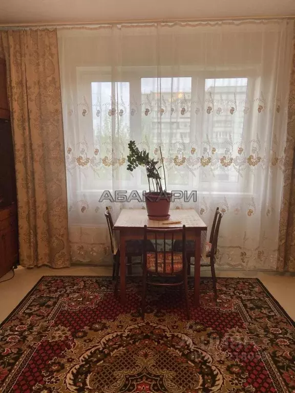 2-к кв. Красноярский край, Красноярск ул. Республики, 46 (53.0 м) - Фото 0