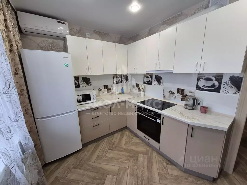 1-к кв. Брянская область, Брянск ул. Горбатова, 35 (43.0 м) - Фото 1