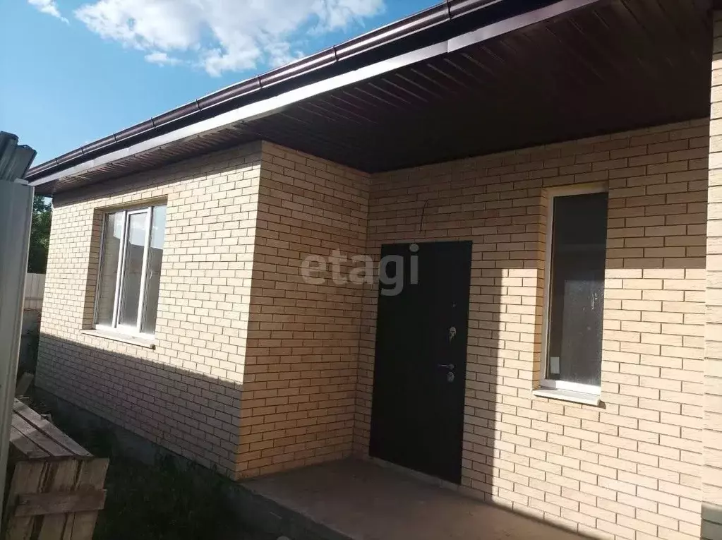 Дом в Ростовская область, Батайск Минская ул. (80 м) - Фото 0
