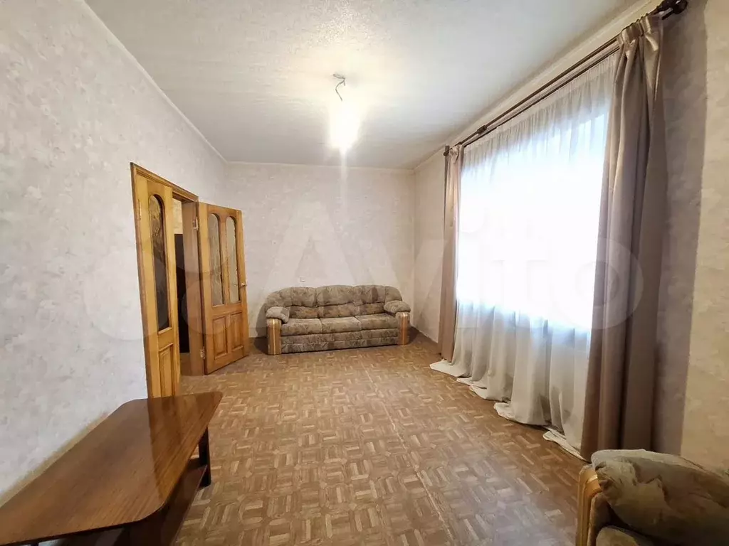 1-к. квартира, 50 м, 2/5 эт. - Фото 1