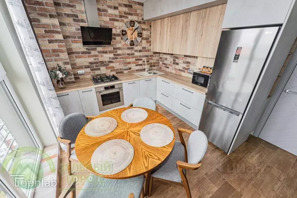 2-к кв. Калининградская область, Светлогорск Тихая ул., 6 (55.9 м) - Фото 2