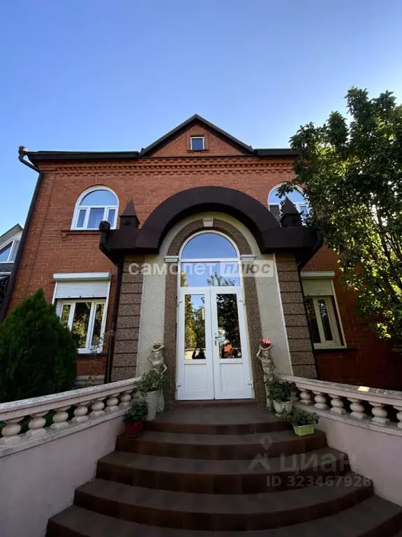 Коттедж в Белгородская область, Белгород просп. Ватутина (400 м) - Фото 1