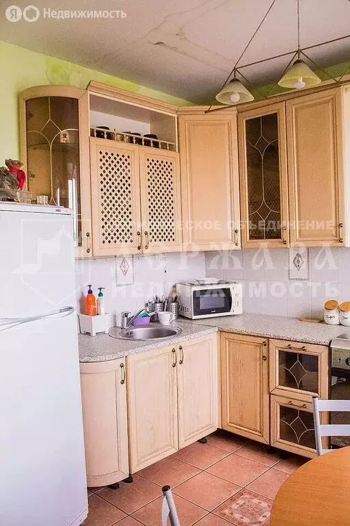4-комнатная квартира: Кемерово, Новостроевская улица, 8 (76 м) - Фото 0