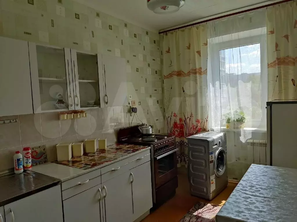 1-к. квартира, 380 м, 4/12 эт. - Фото 1