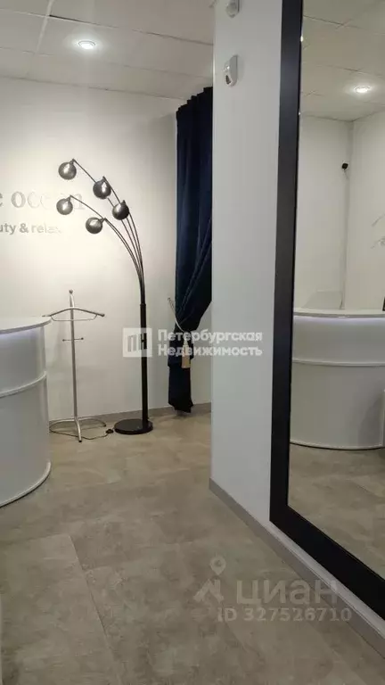Помещение свободного назначения в Санкт-Петербург Каменноостровский ... - Фото 2