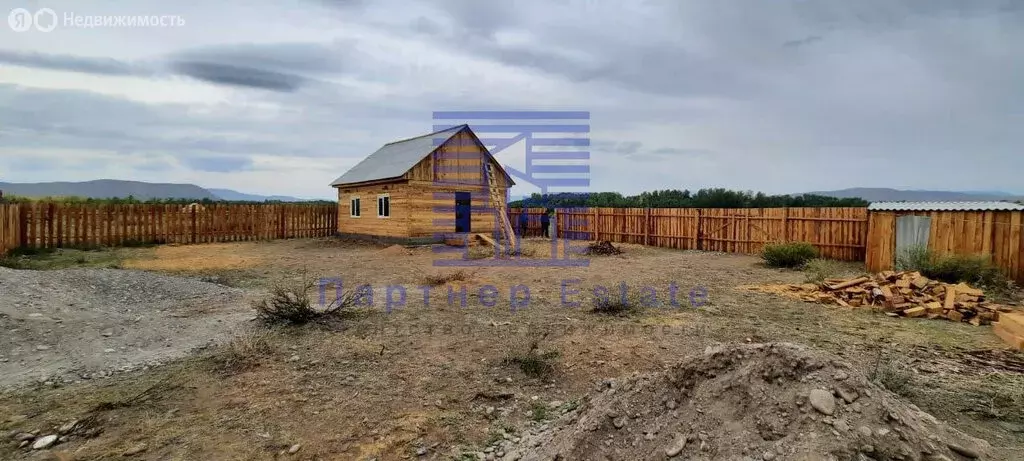 Участок в Республика Тыва, Пий-Хемский кожуун, село Сесерлиг (6.4 м) - Фото 0