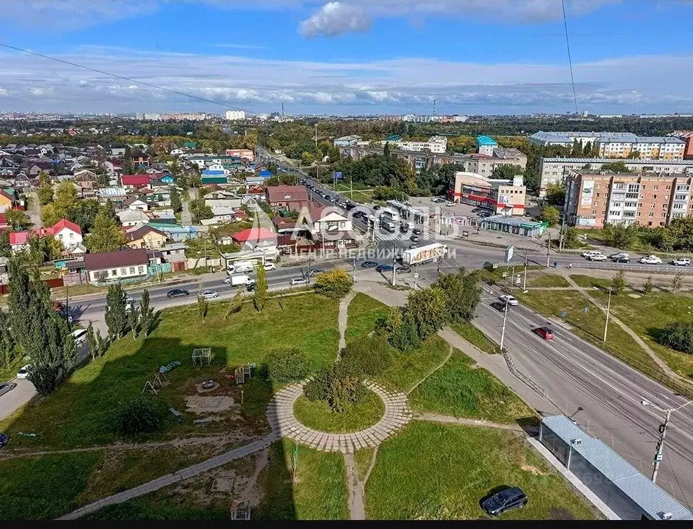 2-к кв. Омская область, Омск Машиностроительная ул., 5 (56.1 м) - Фото 1