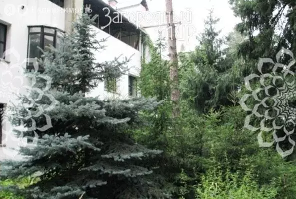 Дом в посёлок городского типа Малаховка, квартал Калинина-30 (700 м) - Фото 1