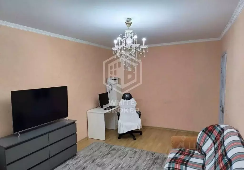 3-к кв. Севастополь ул. Каштановая, 3 (73.4 м) - Фото 2