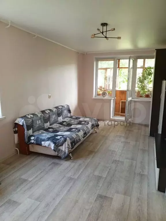 3-к. квартира, 60,3 м, 3/5 эт. - Фото 0