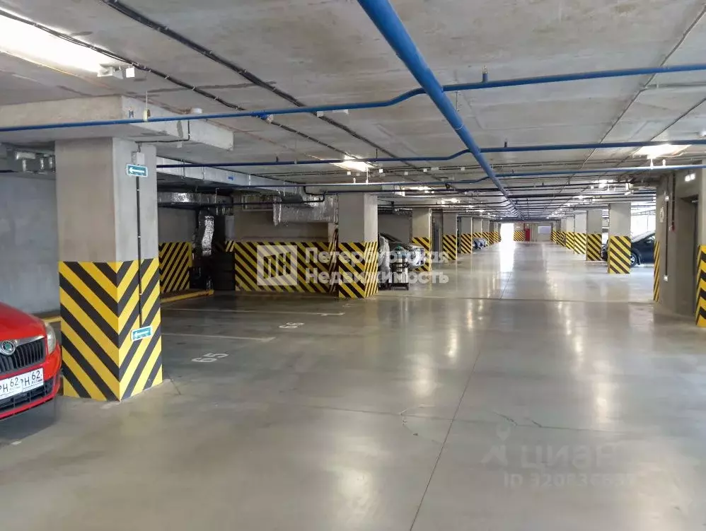 Гараж в Санкт-Петербург ул. Ультрамариновая, 9 (14 м) - Фото 1