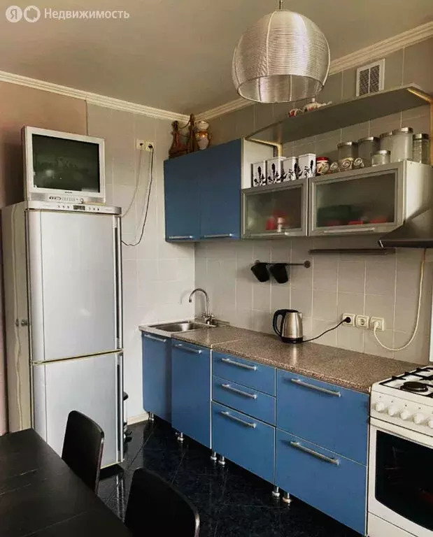 2-комнатная квартира: Краснодар, улица Красных Партизан, 1/3к1 (55 м) - Фото 1