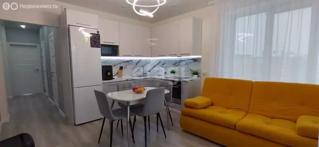 2-комнатная квартира: Абакан, улица Некрасова, 33 (51 м) - Фото 1