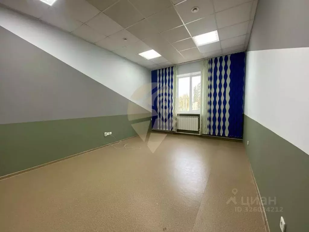 Офис в Белгородская область, Старый Оскол Заводская ул., 1Б (22 м) - Фото 1