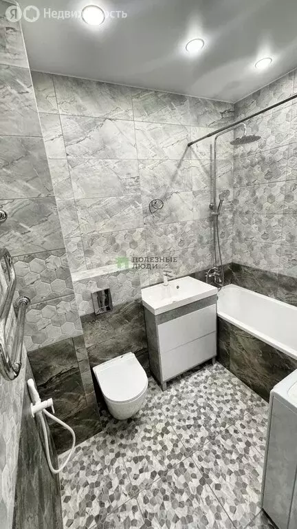 2-комнатная квартира: Ижевск, Союзная улица, 163Ак3 (55 м) - Фото 2