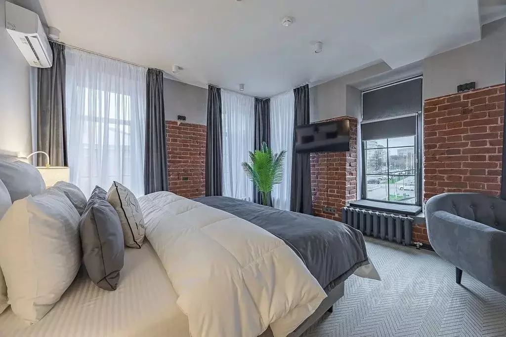 Комната Нижегородская область, Нижний Новгород Ошарская ул., 9 - Фото 2