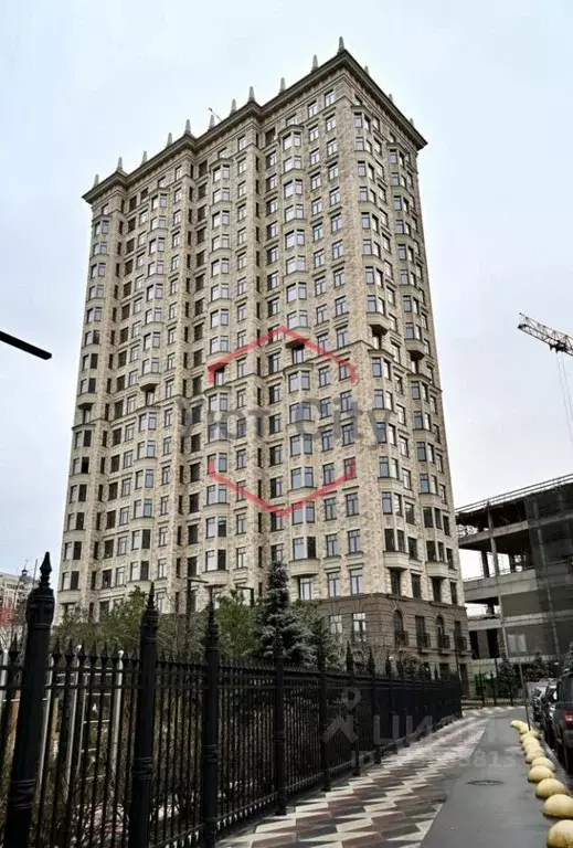 3-к кв. Москва ул. Ротмистрова, 2к1 (82.6 м) - Фото 2