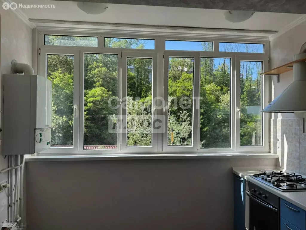 1-комнатная квартира: Туапсе, улица Калараша, 48 (41 м) - Фото 1