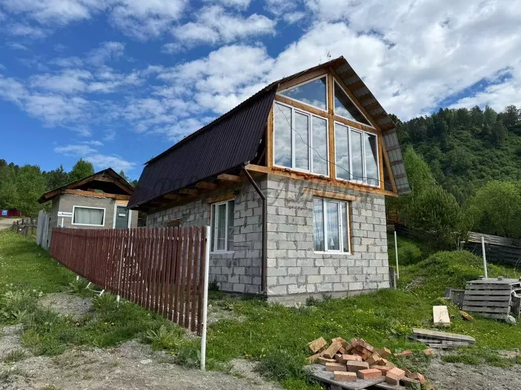 Дом в Алтай, Турочакский район, с. Артыбаш Веселый пер. (64 м) - Фото 1
