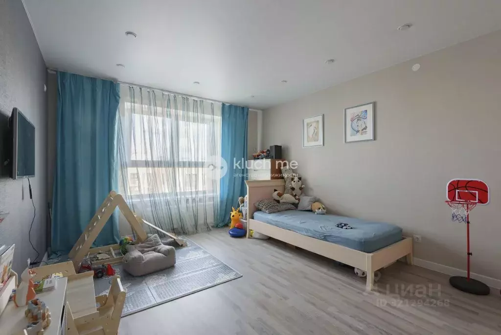 2-к кв. Татарстан, с. Высокая Гора ул. Хасана Шайдуллина, 2 (61.1 м) - Фото 1